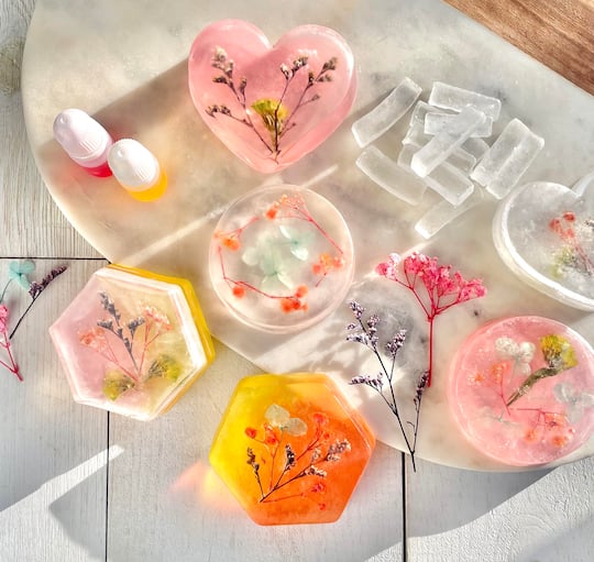 WishCraft Flower Power DIY Soap Activity Kit